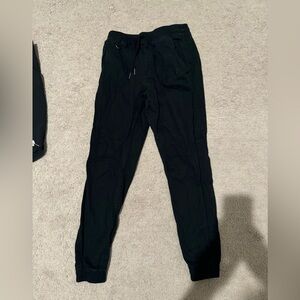 Men’s Publish Cuffed Joggers Black Waist Size 32